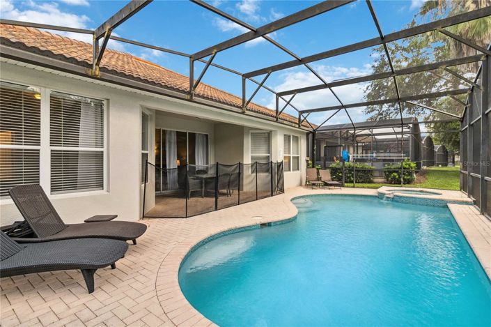 Image No.43-5 Bed House for sale