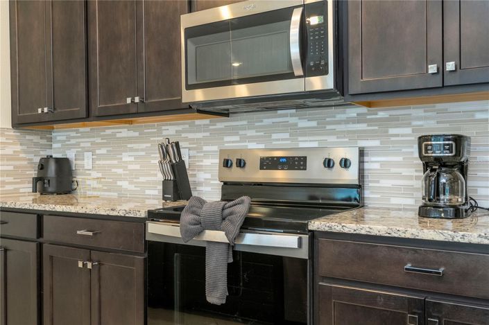 Image No.28-5 Bed Townhouse for sale