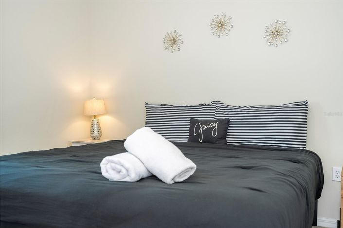 Image No.51-5 Bed Townhouse for sale