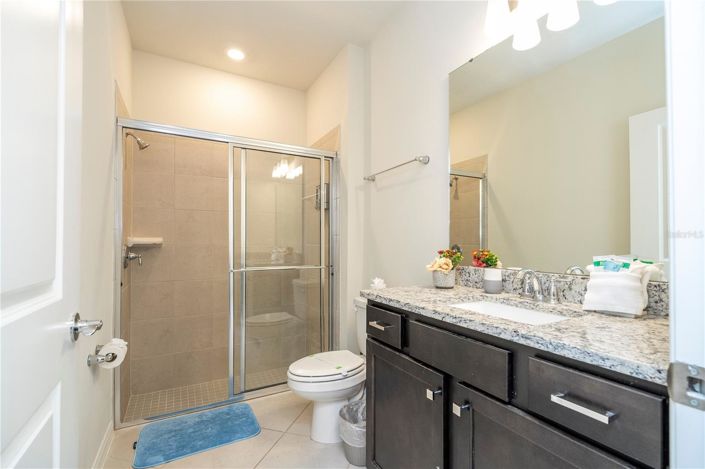 Image No.54-5 Bed Townhouse for sale