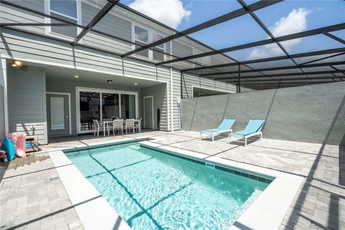 Image No.7-5 Bed Townhouse for sale