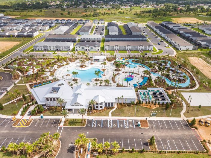 Image No.74-5 Bed Townhouse for sale