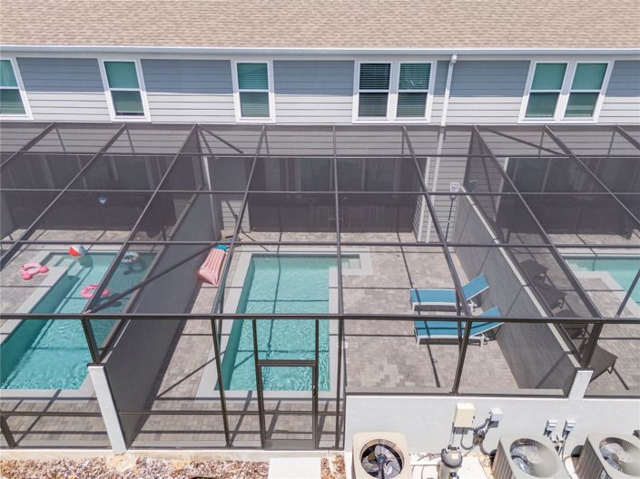 Image No.85-5 Bed Townhouse for sale