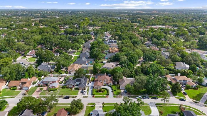 Image No.11-5 Bed House for sale