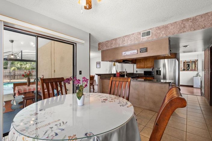 Image No.31-5 Bed House for sale