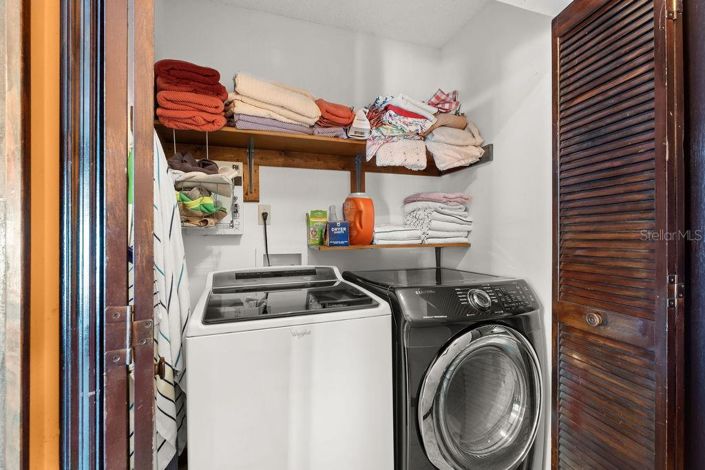 Image No.43-5 Bed House for sale