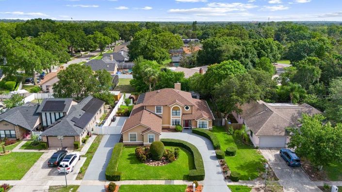 Image No.54-5 Bed House for sale