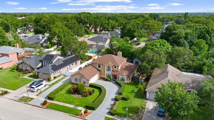 Image No.55-5 Bed House for sale