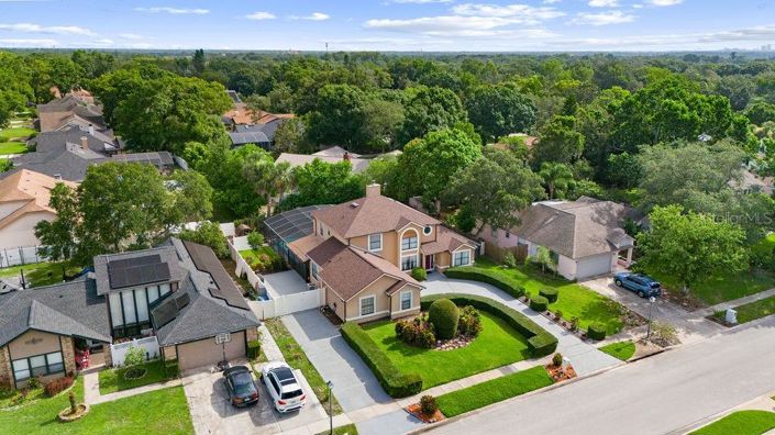 Image No.56-5 Bed House for sale