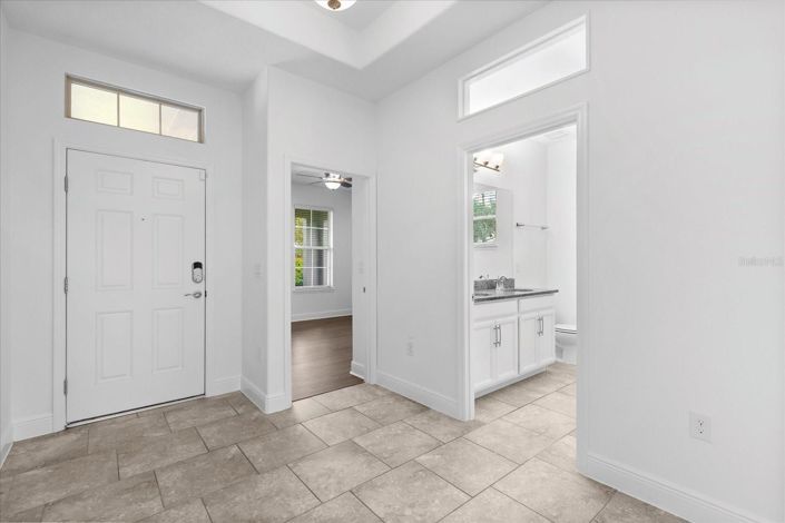 Image No.11-4 Bed House for sale