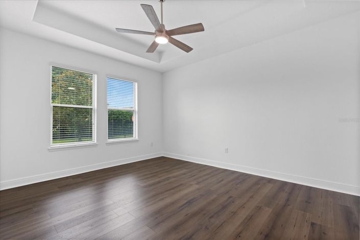 Image No.14-4 Bed House for sale