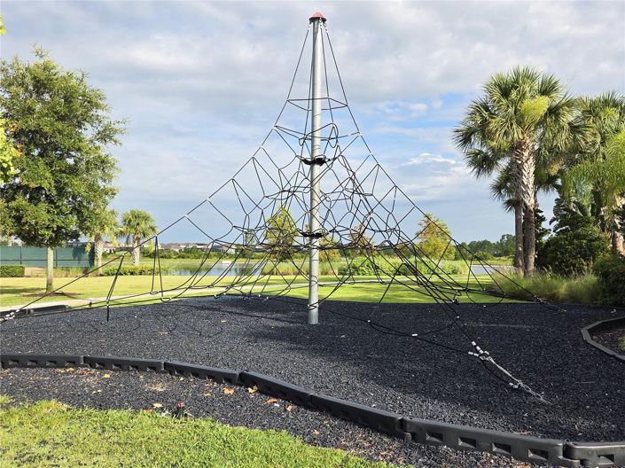 Image No.54-4 Bed House for sale