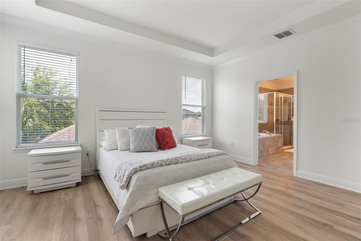 Image No.20-4 Bed House for sale