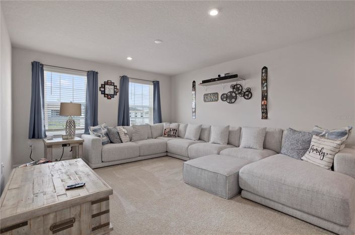 Image No.25-5 Bed House for sale