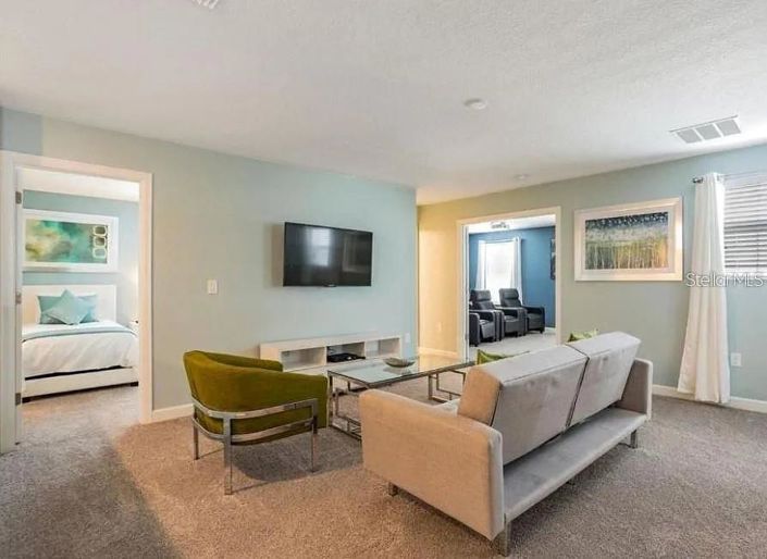 Image No.10-8 Bed House for sale