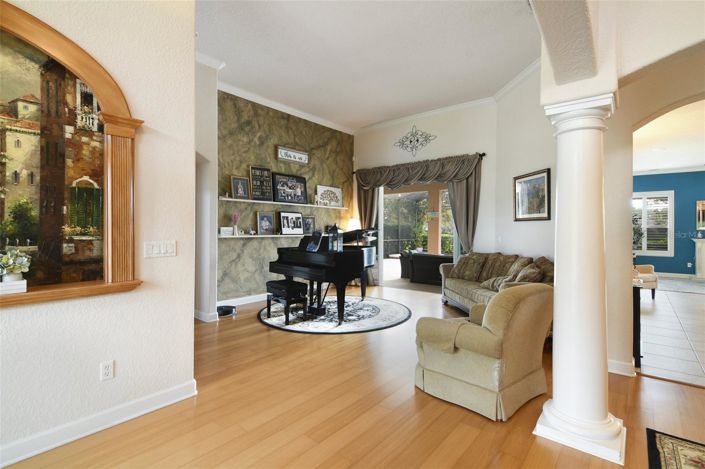 Image No.28-4 Bed House for sale