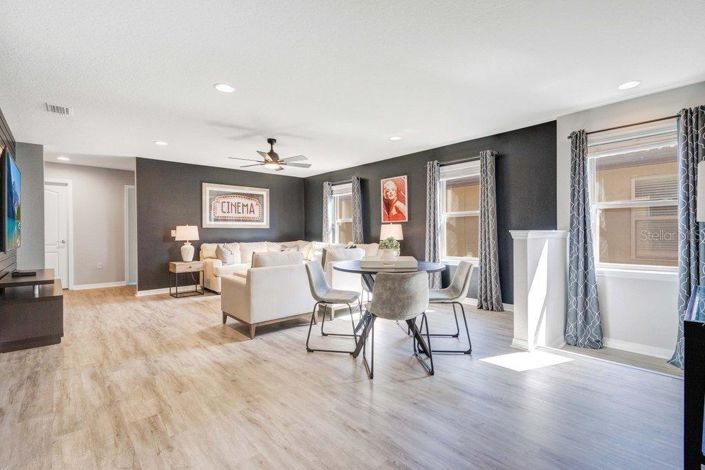 Image No.16-6 Bed House for sale