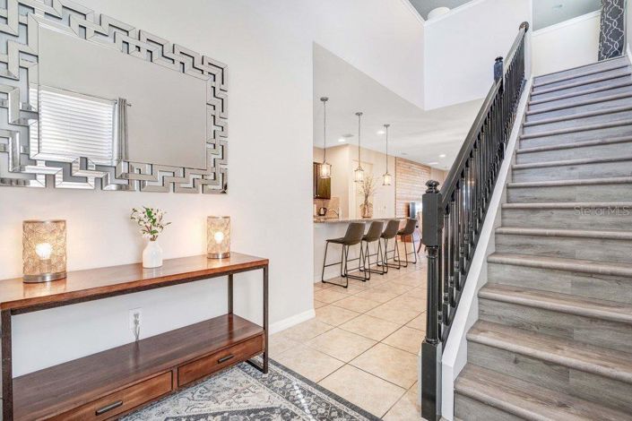 Image No.3-6 Bed House for sale