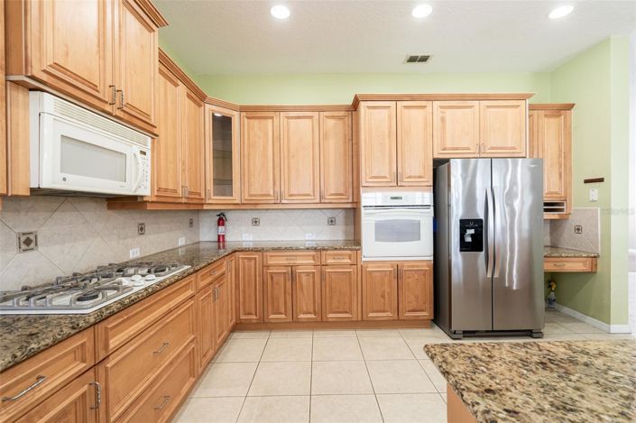 Image No.17-4 Bed House for sale