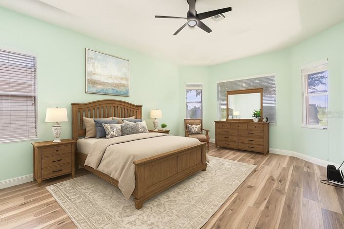 Image No.22-4 Bed House for sale