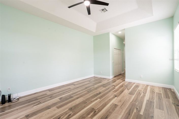 Image No.25-4 Bed House for sale