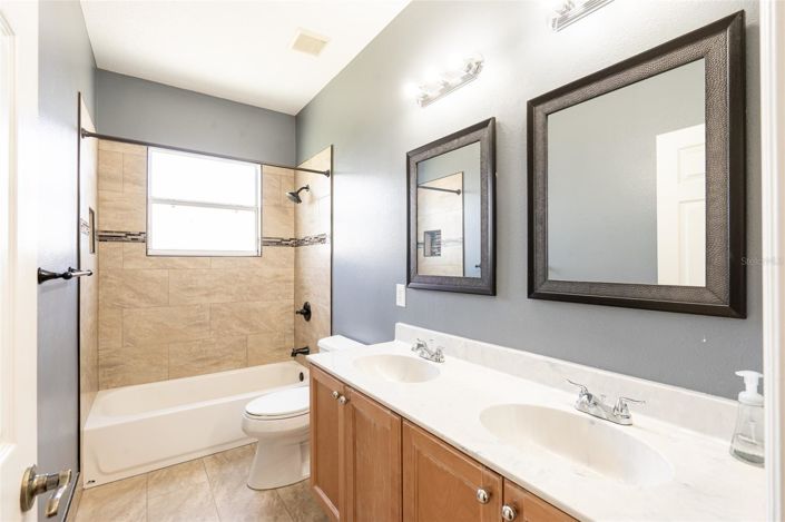 Image No.34-4 Bed House for sale