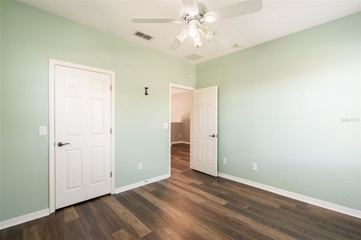 Image No.36-4 Bed House for sale