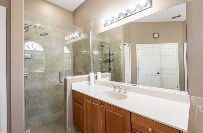 Image No.41-4 Bed House for sale