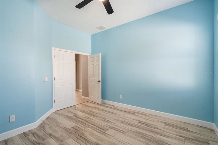 Image No.44-4 Bed House for sale