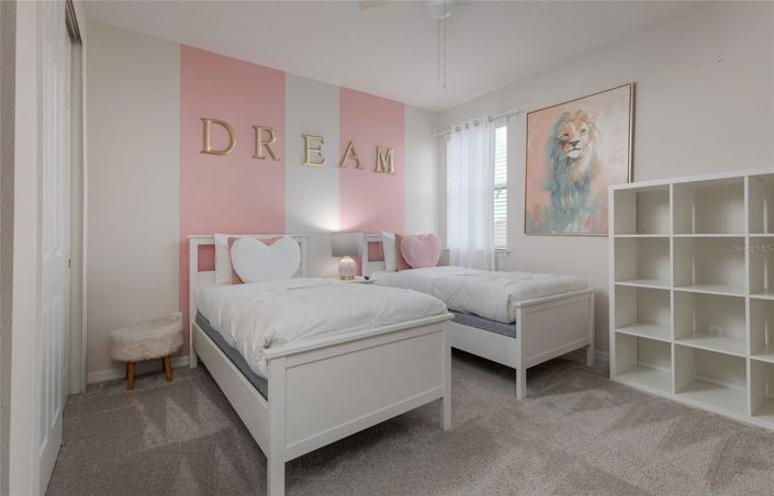 Image No.18-5 Bed House for sale