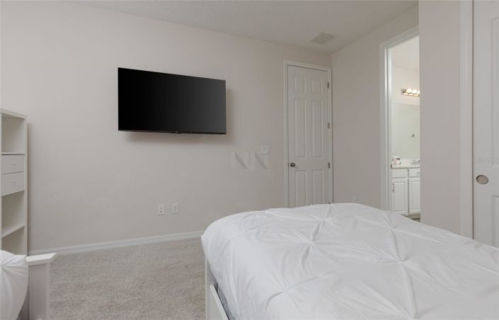 Image No.19-5 Bed House for sale