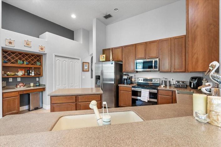 Image No.11-4 Bed House for sale