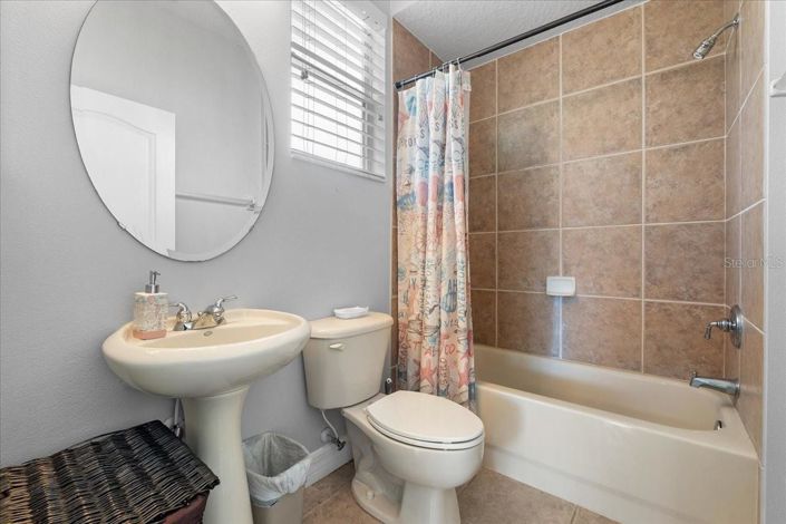 Image No.30-4 Bed House for sale