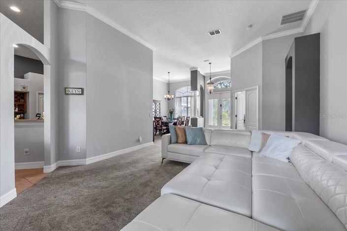 Image No.8-4 Bed House for sale