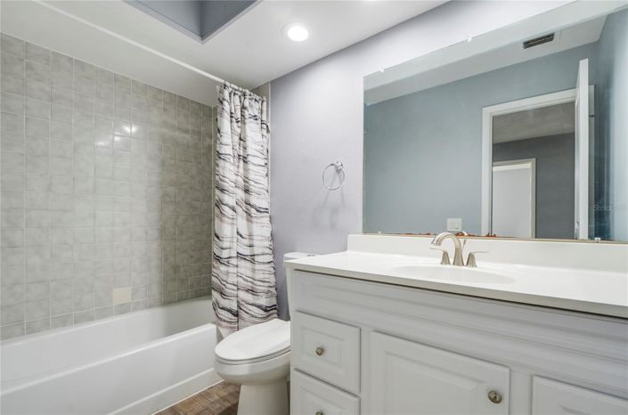 Image No.21-4 Bed House for sale