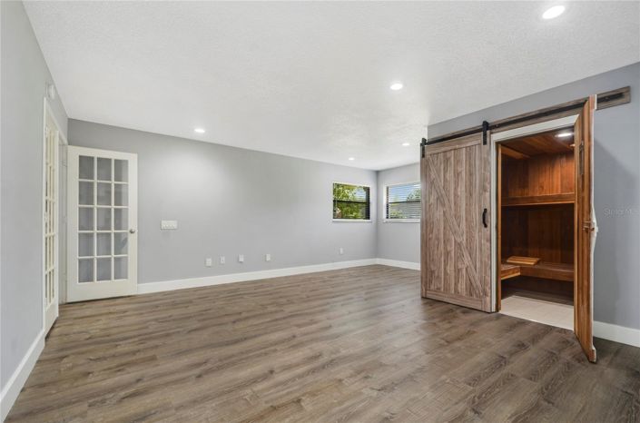 Image No.23-4 Bed House for sale