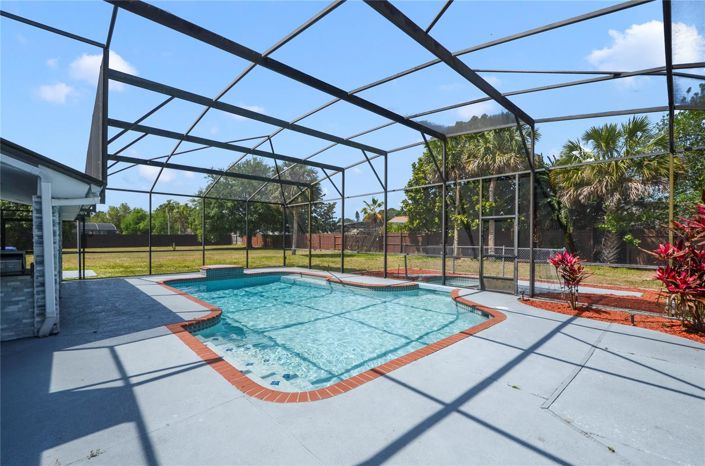 Image No.28-4 Bed House for sale