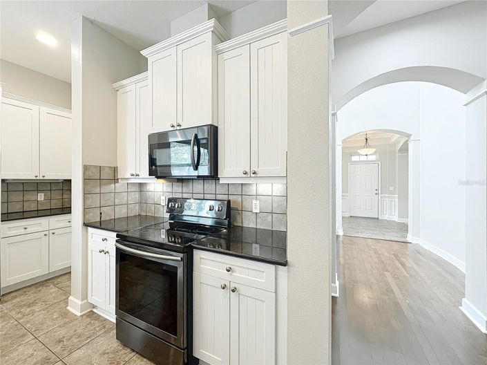 Image No.22-4 Bed House for sale