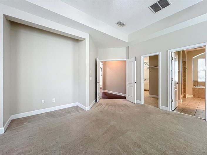 Image No.35-4 Bed House for sale