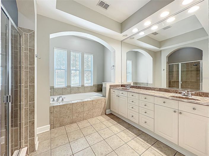 Image No.39-4 Bed House for sale