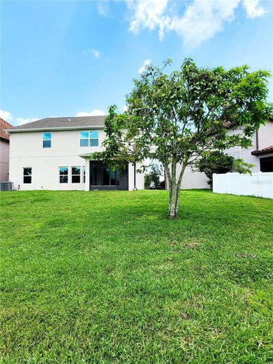 Image No.11-5 Bed House for sale