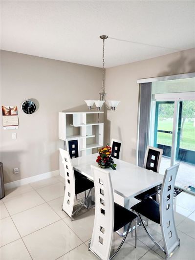 Image No.25-5 Bed House for sale