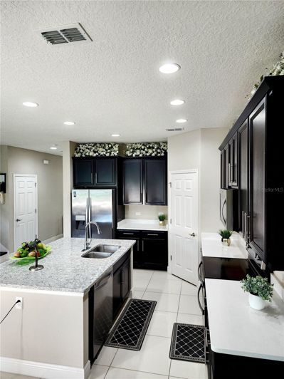 Image No.29-5 Bed House for sale