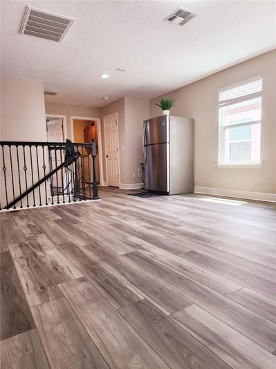 Image No.46-5 Bed House for sale