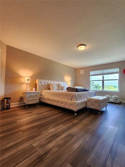 Image No.68-5 Bed House for sale