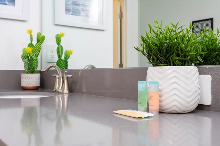 Image No.32-6 Bed House for sale