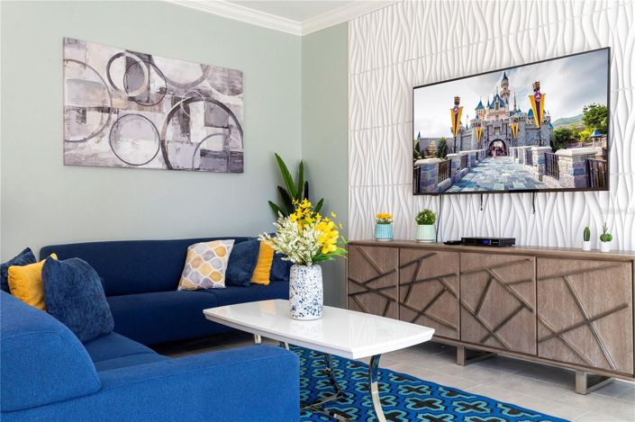 Image No.4-6 Bed House for sale