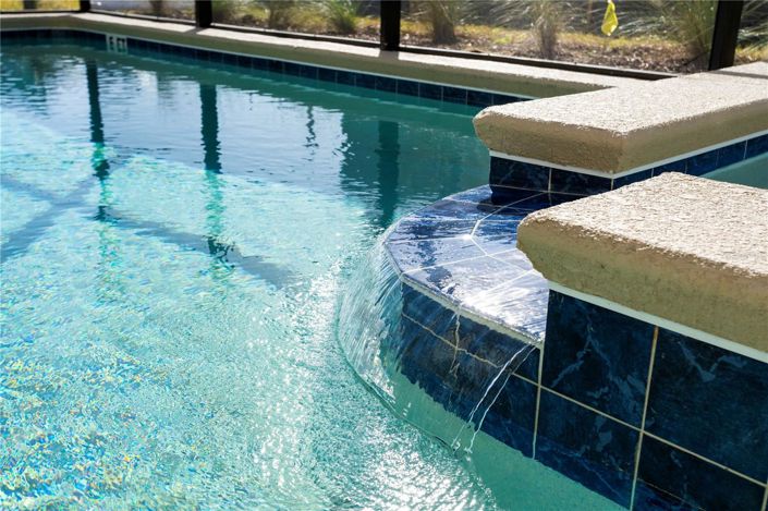 Image No.71-6 Bed House for sale