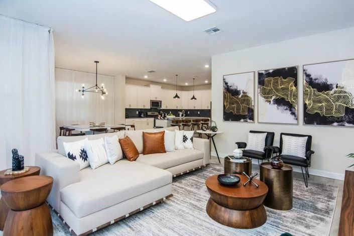 Image No.5-6 Bed House for sale