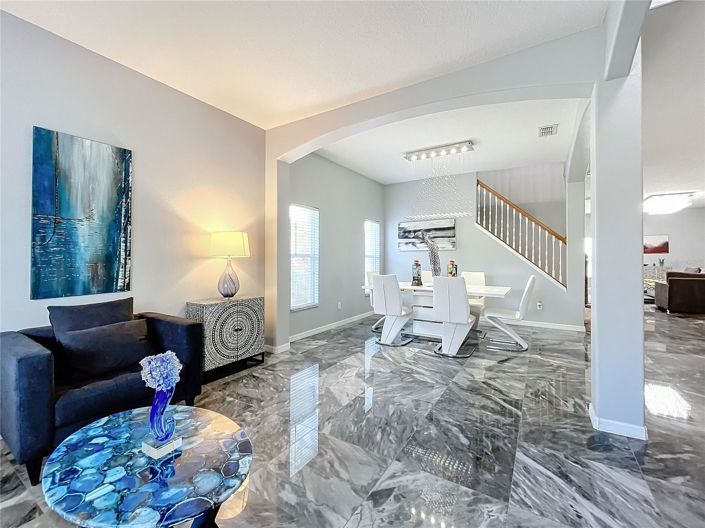 Image No.5-4 Bed House for sale